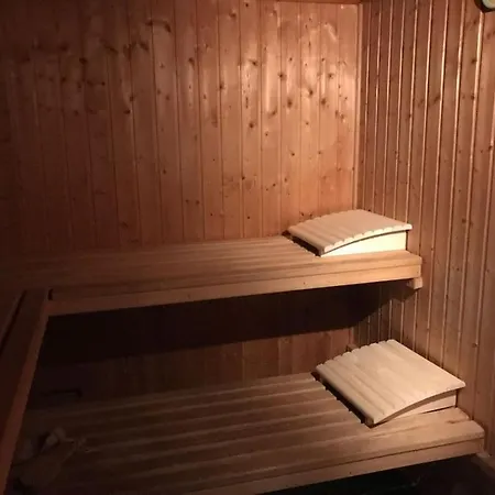 With 2 Bedrooms * Morschen