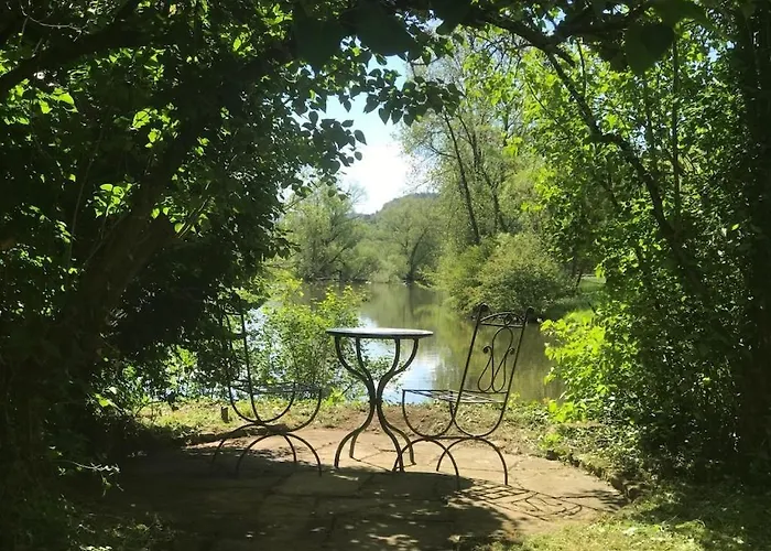 With 2 Bedrooms Dom wakacyjny Morschen